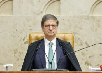 Gonet pede que ministros do STF tenham acesso à íntegra dos dados do celular de Vorcaro antes de julgamento