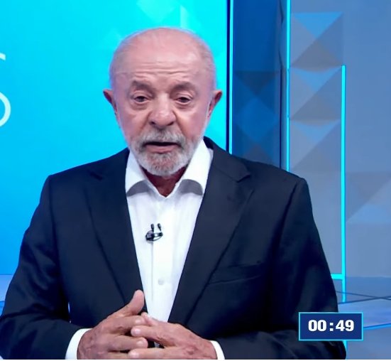 Flávio promete ampliar ferrovias e cobra Lula por obras paralisadas