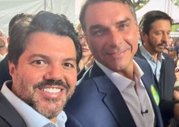 Márcio Corrêa participa de encontro com Flávio Bolsonaro, Tarcísio de Freitas e Daniel Vilela em São Paulo