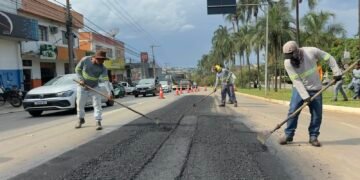 Prefeitura inicia manutenção preventiva do asfalto na Avenida Brasil