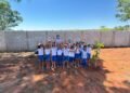 Estudantes do CMEI Desembargador Air Borges participam de plantio de 20 mudas do Cerrado