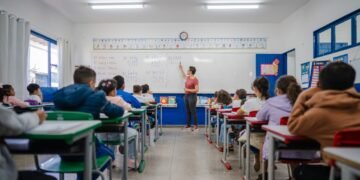 CEMAD Itinerante leva atendimento especializado a estudantes com dificuldades de aprendizagem em Anápolis